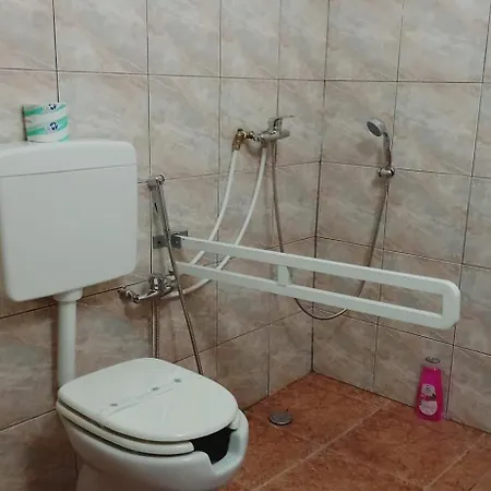 Di Emilia E Vincenzo *