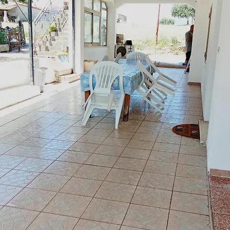 Di Emilia E Vincenzo Летний дом