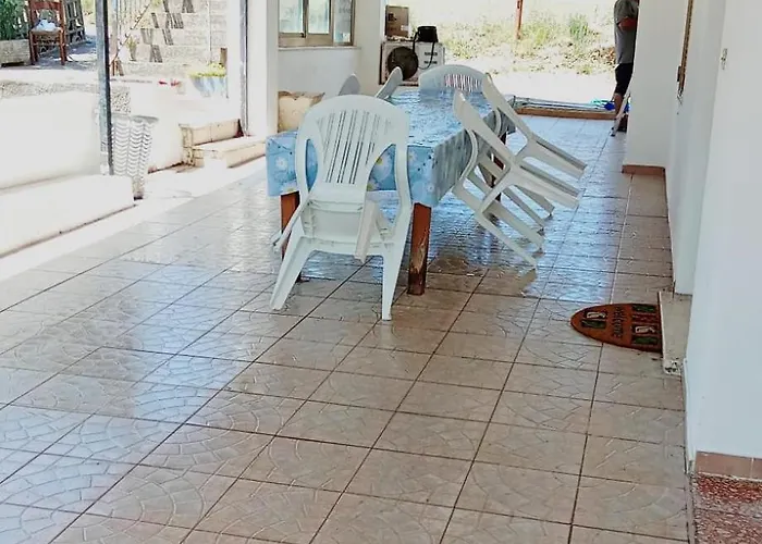 Di Emilia E Vincenzo בית כפרי